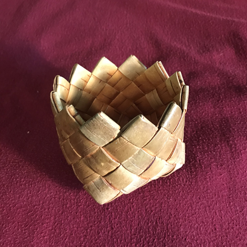 Plaited Basketry with Birch Bark 洋書カバー破れ Plaited Basketry with Birch Bark 洋書カバー破れ安い