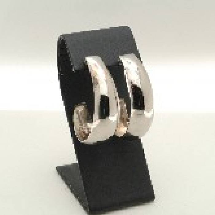 Teaser image for Crafting Sterling Hoop Earrings