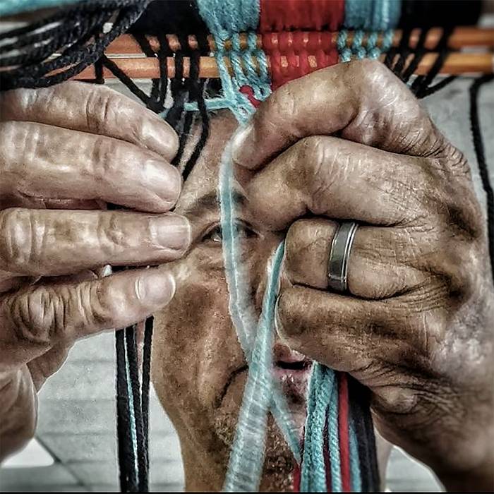 Fingering colorwork - CAPELLA - Sustainable weaving with Ovillová