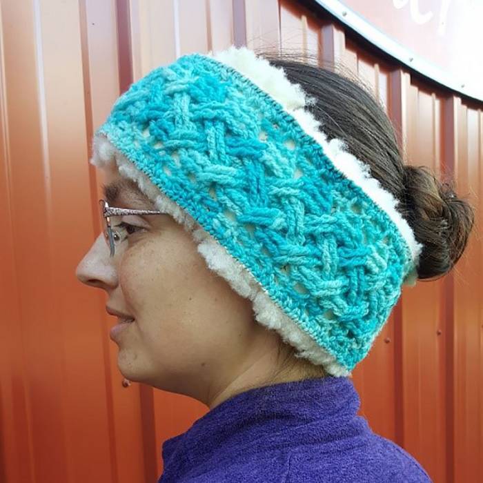 Teaser image for Shearling-Lined Celtic Cable Crochet Headband Online Course
