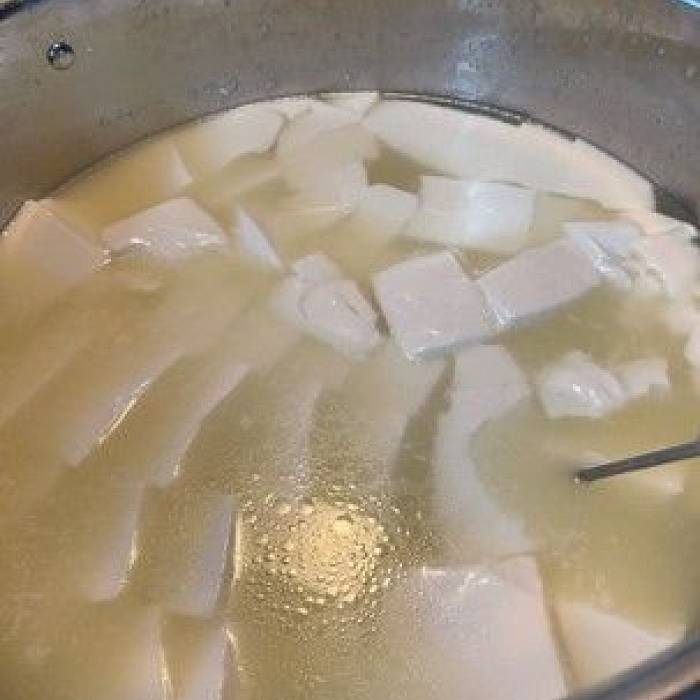 Teaser image for Introduction to Artisan Cheesemaking