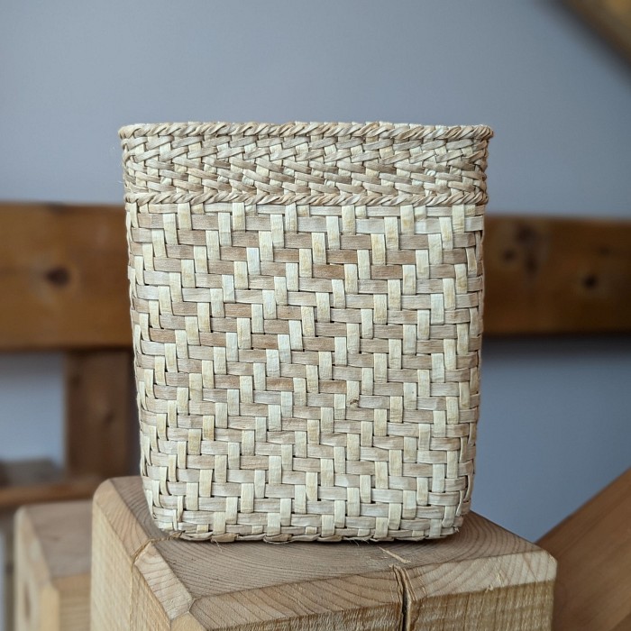Teaser image for Twill and Twine Bark Basketry 
