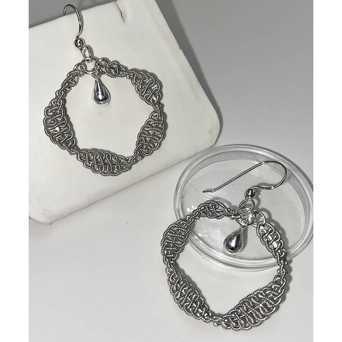 Teaser image for Pewter Thread Sparkle Earrings: Online Course