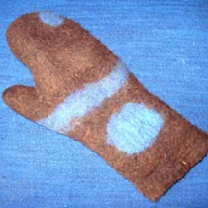 Teaser image for Felting: Seamless Mittens and More