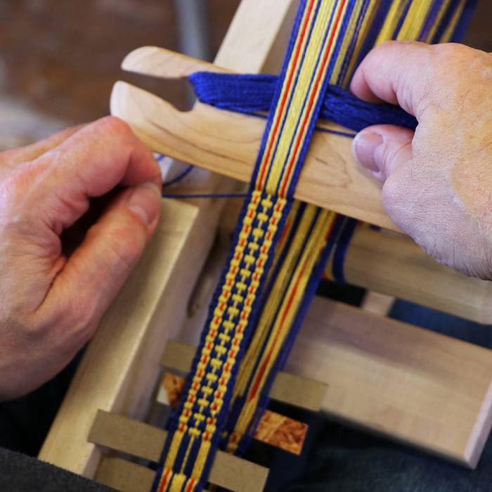 Teaser image for Inkle Loom Weaving