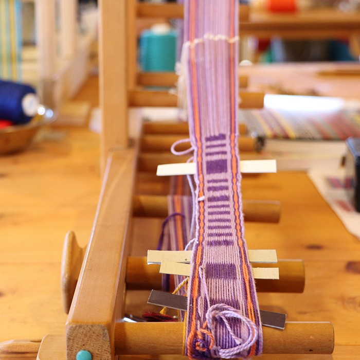 Teaser image for Inkle Loom Weaving
