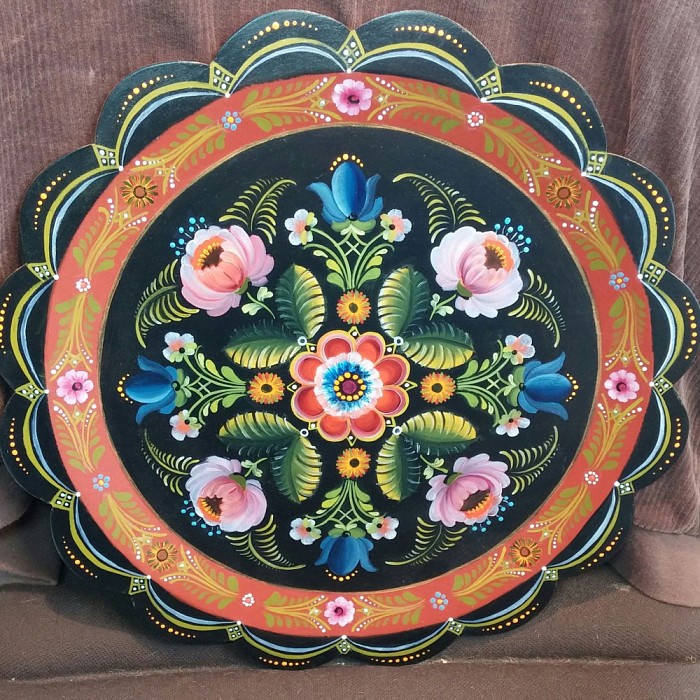 Teaser image for Rosemaling Online Course: Os-Style Flowers