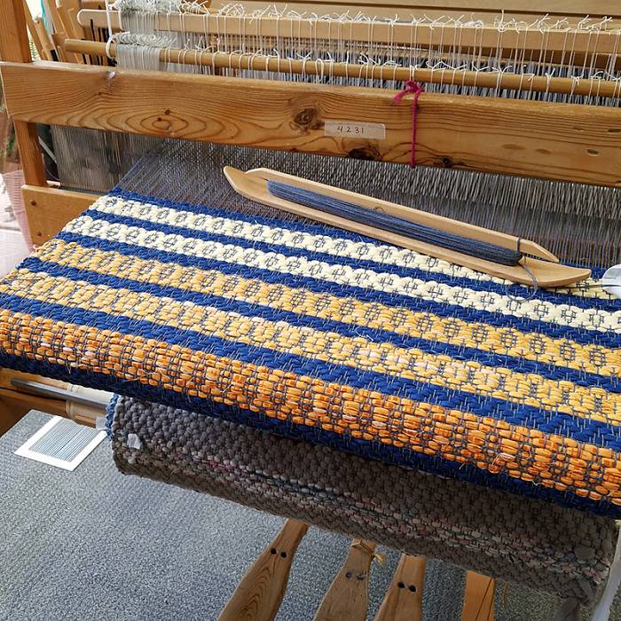 Rag Rug Weaving Class on 4 Harness Looms – Mondaes Makerspace & Supply