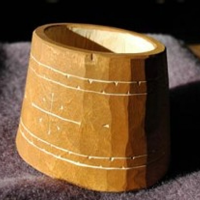 Teaser image for Carving the Swedish Shrink Box (Krympburkar)