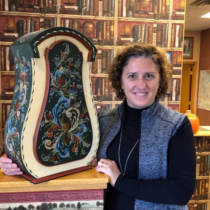 North House Folk School photo of instructor, Michelle Carlson